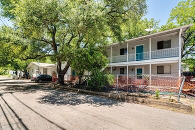 3707 Tom Green St unit 8, Austin, TX 78705 - photo 2