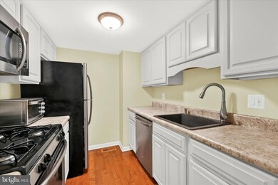31 Eastford Ct unit 4, Parkville, MD 21234 - photo 7