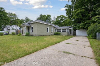 04-210-E-Grant-St-Greenville-MI-48838-Wi