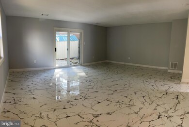 7707 Hyacinth Ct, Laurel, MD 20707 - photo 5