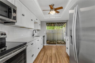 3538 Silver Pine Ct unit 87, Sarasota, FL 34231 - photo 5