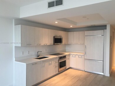 55 SW 9th St unit 4005, Miami, FL 33130 - photo 4