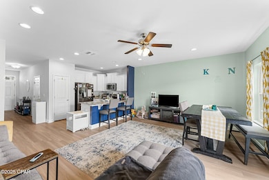 13-web-or-mls-13-print-7470 Shadow Lake