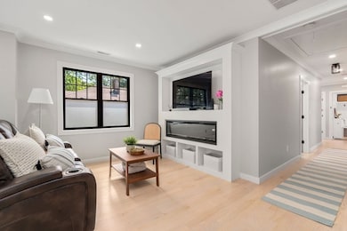 101 Warwick Rd unit 103, West Newton, MA 02465 - photo 7