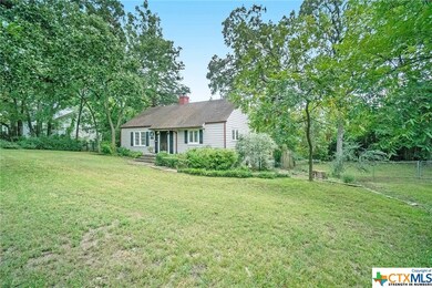 1616 W Crawford St, Denison, TX 75020 - photo 3