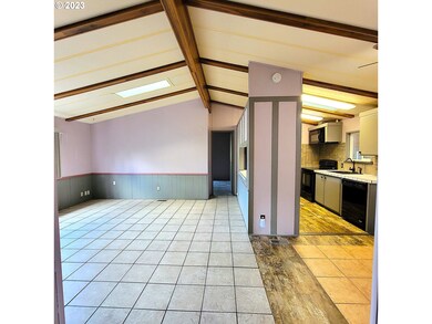 Living Room/Dining Room