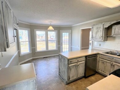 800 Doak Rd, Manchester, TN 37355 - photo 5