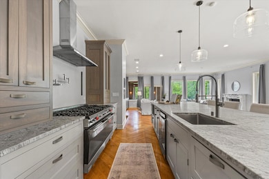 1465 W County Line Rd, Milwaukee, WI 53217 - photo 7