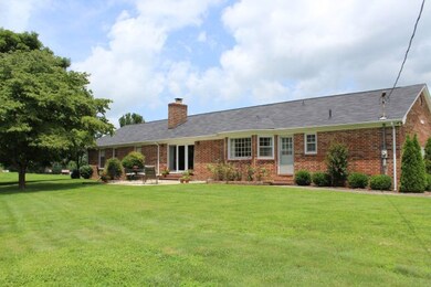 4325 J E Bartlett Rd, Cookeville, TN 38506 - photo 2