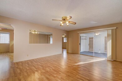 Living Rm opens to Kitchen & AZ Room