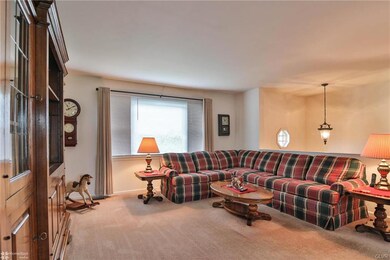 4533 Adams St, Whitehall, PA 18052 - photo 5