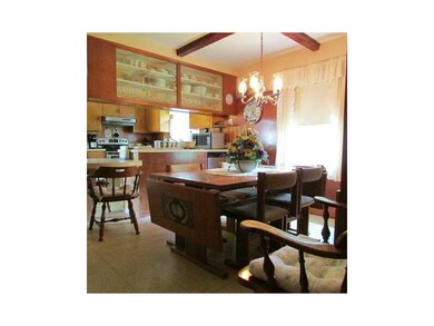 29 Randall St, Greenville, RI 02828 - photo 5