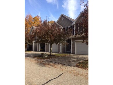 3 Plum Ln, Newmarket, NH 03857 - photo 2