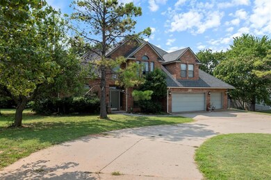 Craftsman-style house featuring a garage and a fro