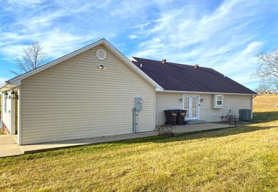 1875 Talmage Mayo Rd, Harrodsburg, KY 40330 - photo 5