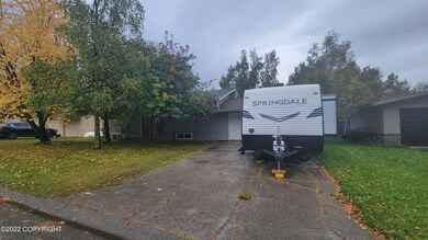 2420 Chandalar Dr, Anchorage, AK 99504 - photo 2