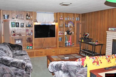 906 N Jefferson St, New Ulm, MN 56073 - photo 7