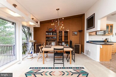 6105 Ivymount Rd, Baltimore, MD 21209 - photo 7