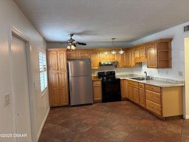 3724 S Atlantic Ave unit 4, Daytona Beach, FL 32118 - photo 2