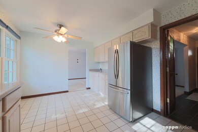 1518 S Naperville Rd, Wheaton, IL 60189 - photo 6