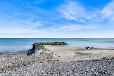 249 Winthrop Shore Dr unit 4, Winthrop, MA 02152 - photo 4