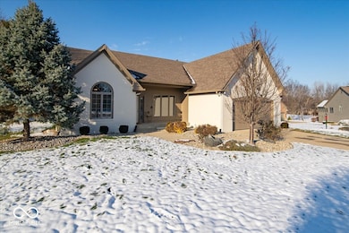 7300 Pymbroke Cir, Fishers, IN 46038 - photo 3