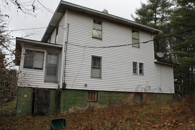 112 Lost Ln, Camden-On-gauley, WV 26208 - photo 3