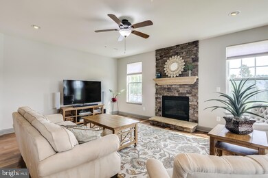 8404 Orndorff Way, Laurel, MD 20723 - photo 6