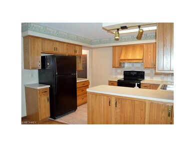 Kitchen appliances included