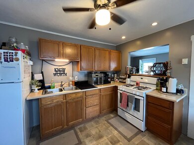 6-8 Dismukes St, Kittery, ME 03904 - photo 4