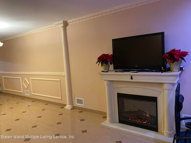 59 Ridgeway Ave, Staten Island, NY 10314 - photo 5