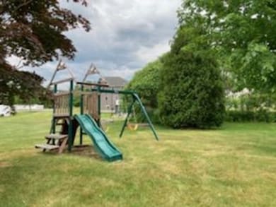 5 Jonathan Cir, Rutland, MA 01543 - photo 4