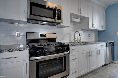 2404 Livesay Rd, Chesapeake, VA 23323 - photo 2