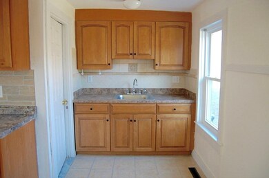 1 Tarkiln Rd unit 1, Kingston, MA 02364 - photo 5