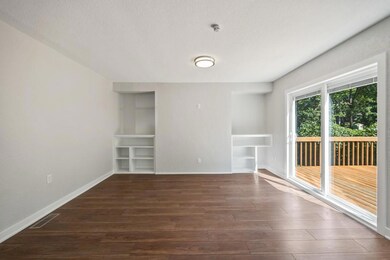 1907 Southlawn Dr, Des Moines, IA 50315 - photo 7