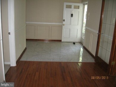 12910 Victoria Heights Dr, Bowie, MD 20715 - photo 5