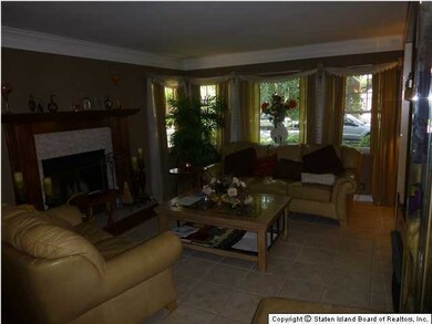 115 Cheshire Place, Staten Island, NY 10301 - photo 3