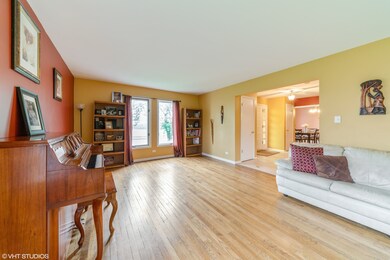 1612 Lawrence Crescent, Flossmoor, IL 60422 - photo 5