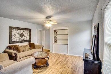 524 Crandle Dr, Fort Worth, TX 76108 - photo 6