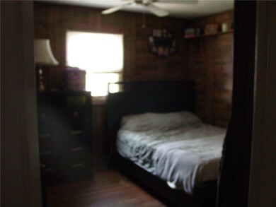 229 S 2nd Ave, Beech Grove, IN 46107 - photo 4