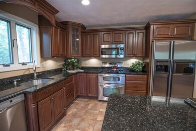 118 Varney Rd, Center Barnstead, NH 03225 - photo 4