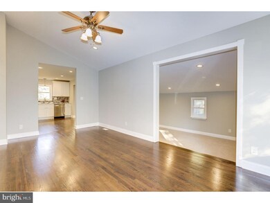 615 Smith Ln, Mount Holly, NJ 08060 - photo 2