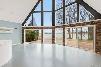 2347 Silverdown, Waterford, MI 48328 - photo 5