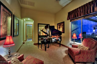 Formal_Living