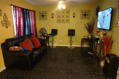 7626 Parker Rd, Houston, TX 77016 - photo 4