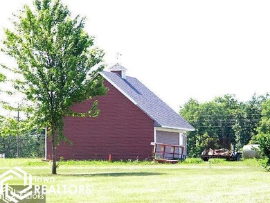 3535 159th St, Wever, IA 52658 - photo 4