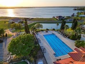 Lake Van Side Pool