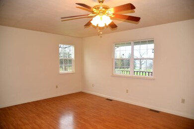 LivingRoom1