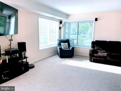 5741 Thunder Hill Rd, Columbia, MD 21045 - photo 2