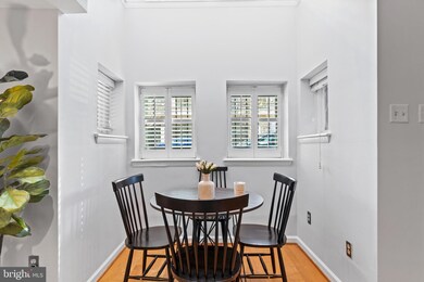 2502 M St NW unit 2502, Washington, DC 20037 - photo 4